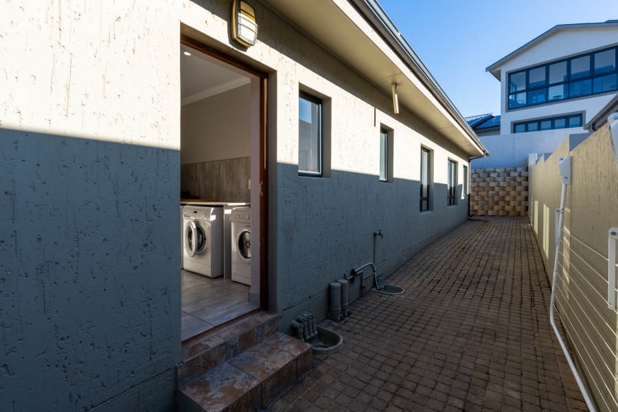 3 Bedroom Property for Sale in Monte Christo Western Cape